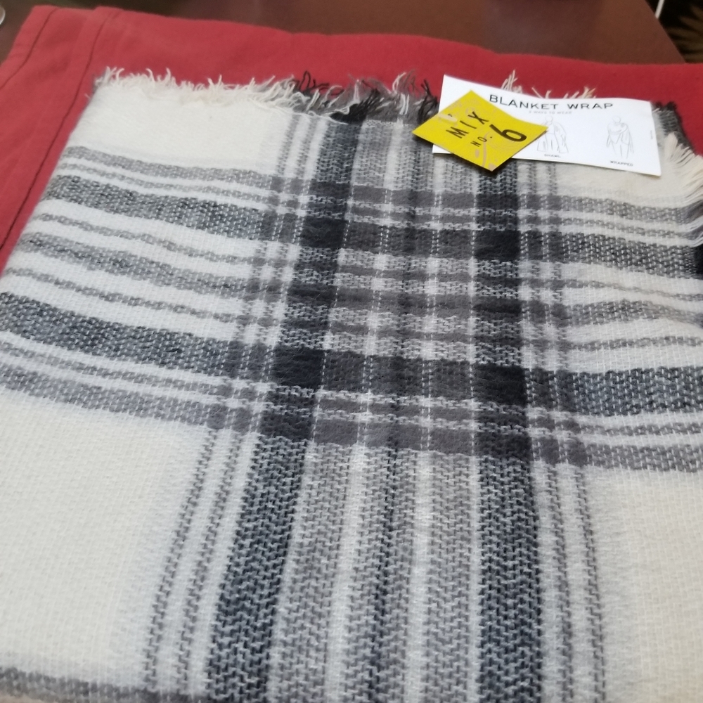 Blanket wrap. New
